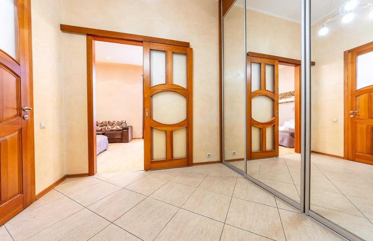 Apartments On Besarabka Kiev