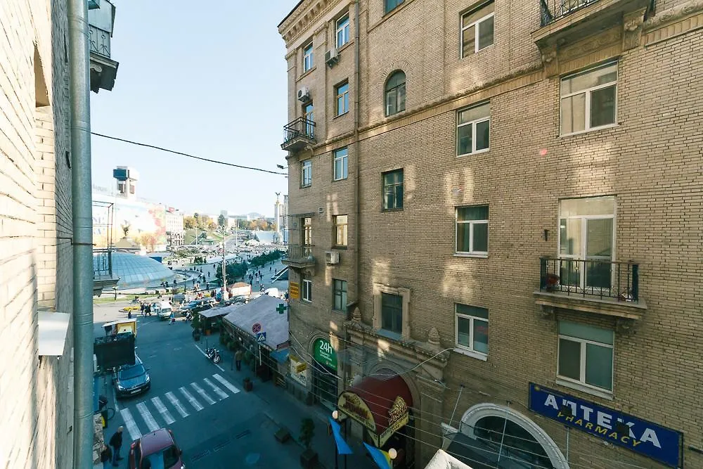 קייב Apartments On Besarabka