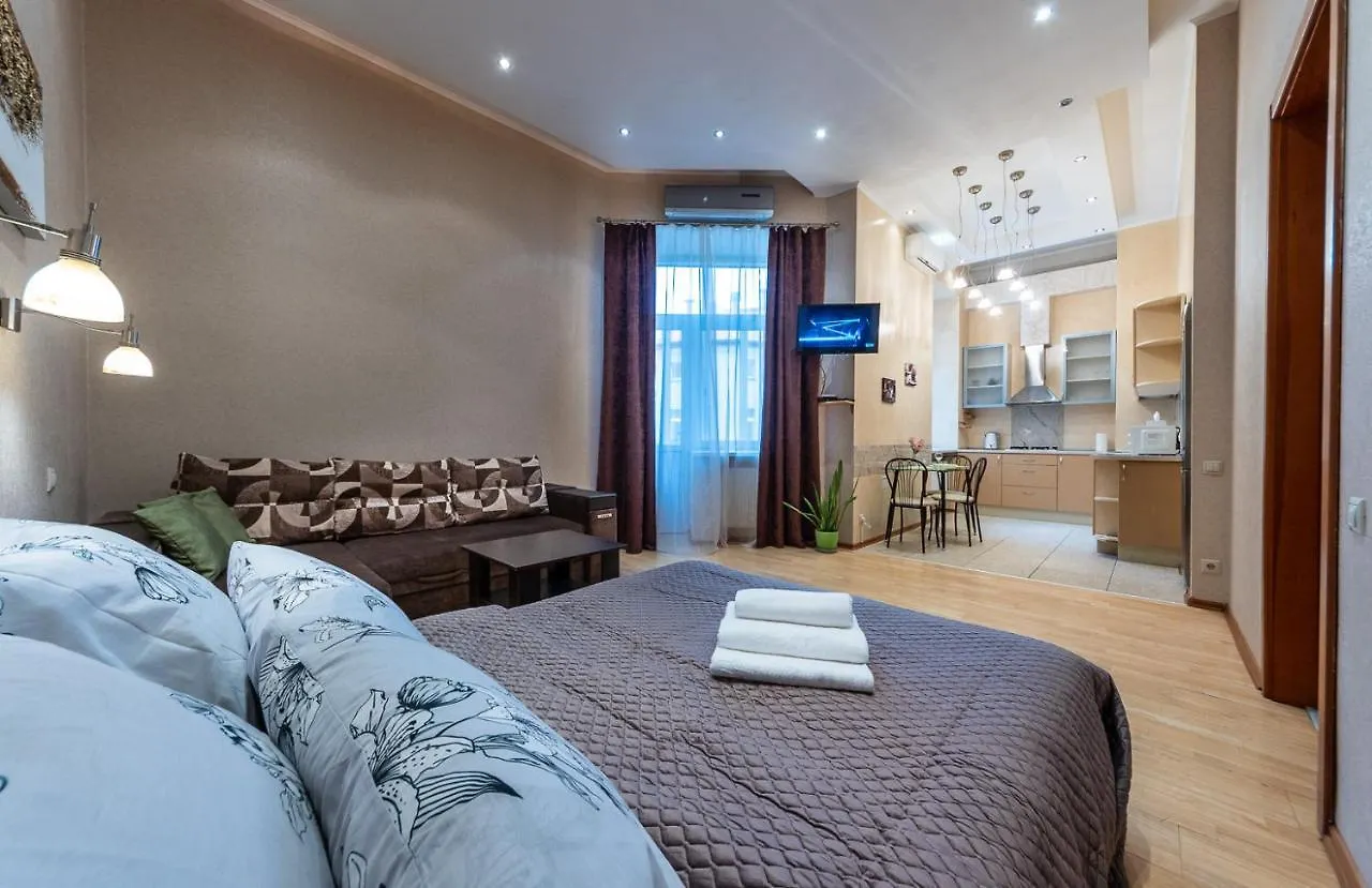 Apartments On Besarabka Kiev Ukrayna
