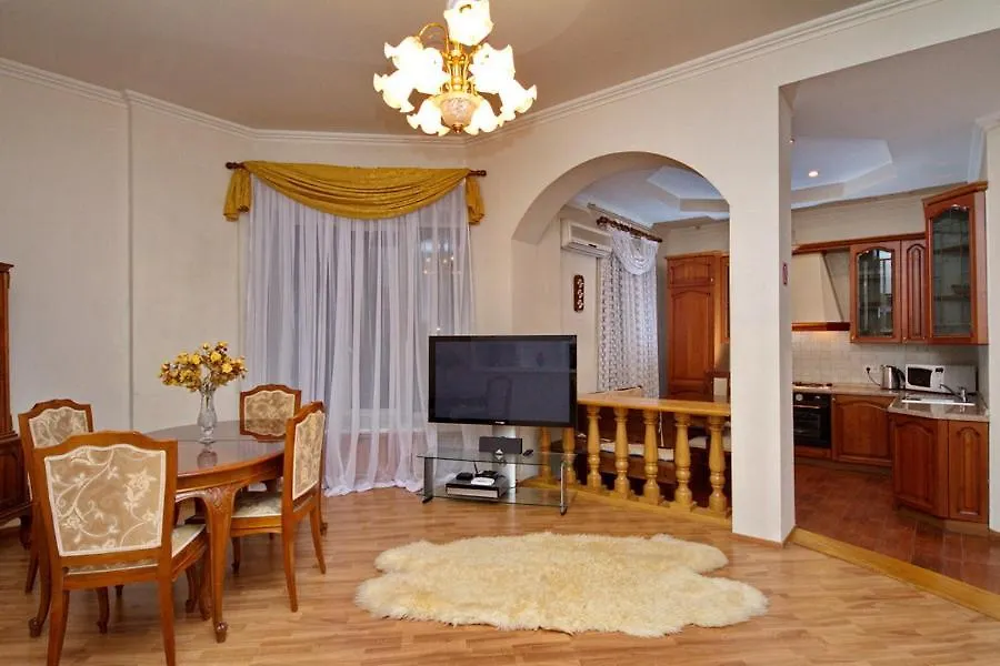 Apartments On Besarabka Kiev