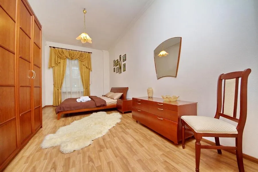 Apartments On Besarabka Kiev