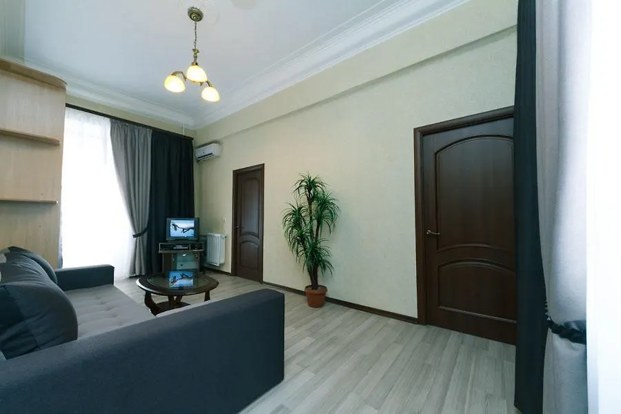 Apartments On Besarabka Kiev